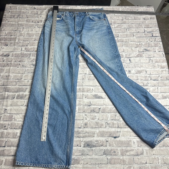 EUC Reformation Cary High Rise Slouchy Wide Leg Light Wash Blue Jeans Sz 31 - Picture 15 of 16